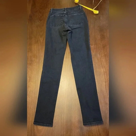 L.L. Bean Classic Fit Women's Black Jeans‎ Size 2 MT - Picture 11 of 12